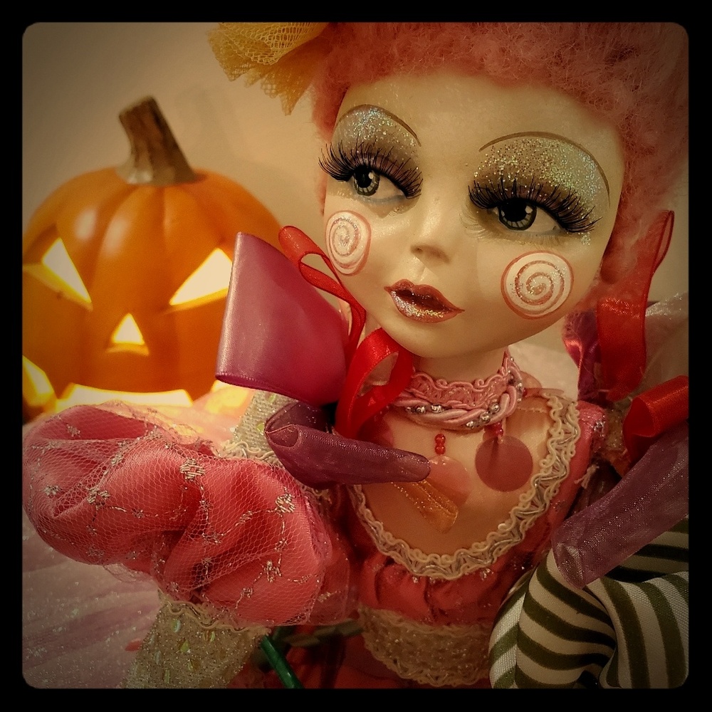 Meet your Posher, Angie